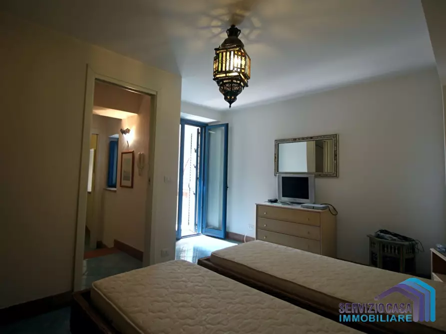 Immagine 9 di Casa indipendente in vendita  a Letojanni