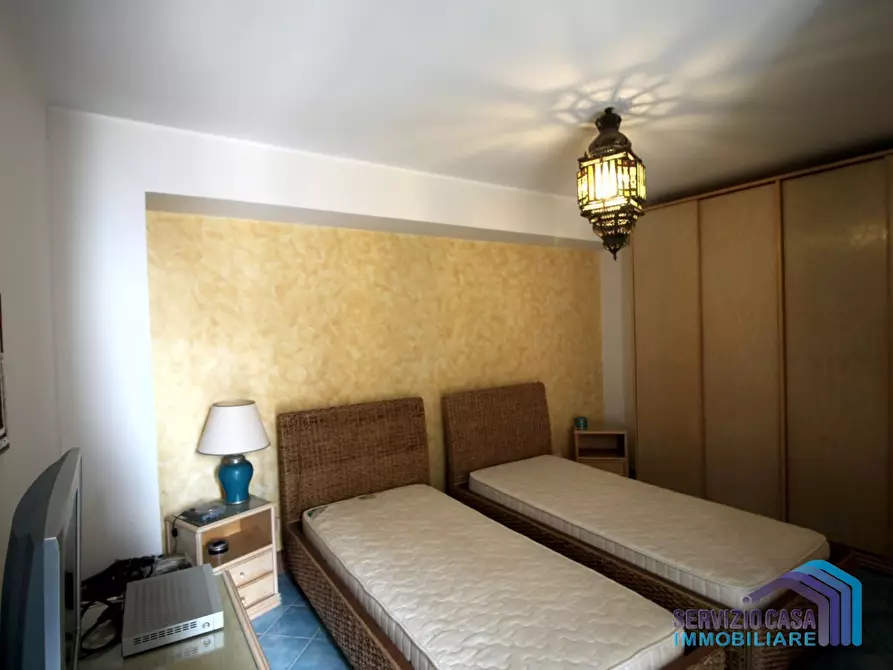 Immagine 10 di Casa indipendente in vendita  a Letojanni