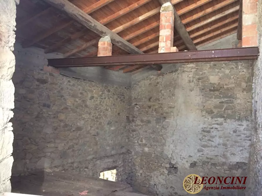 Immagine 5 di Rustico / casale in vendita  3 a Bagnone