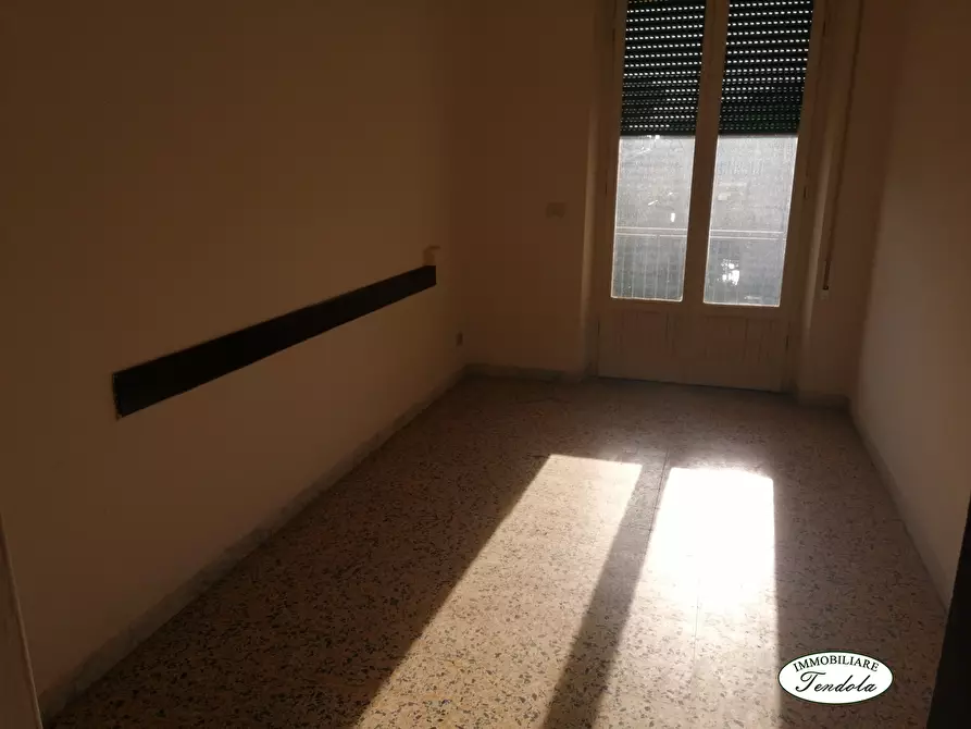 Immagine 4 di Casa indipendente in vendita  a Carrara