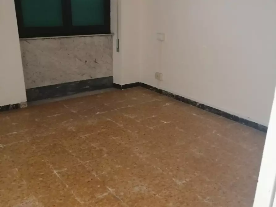 Immagine 9 di Casa indipendente in vendita  a Carrara
