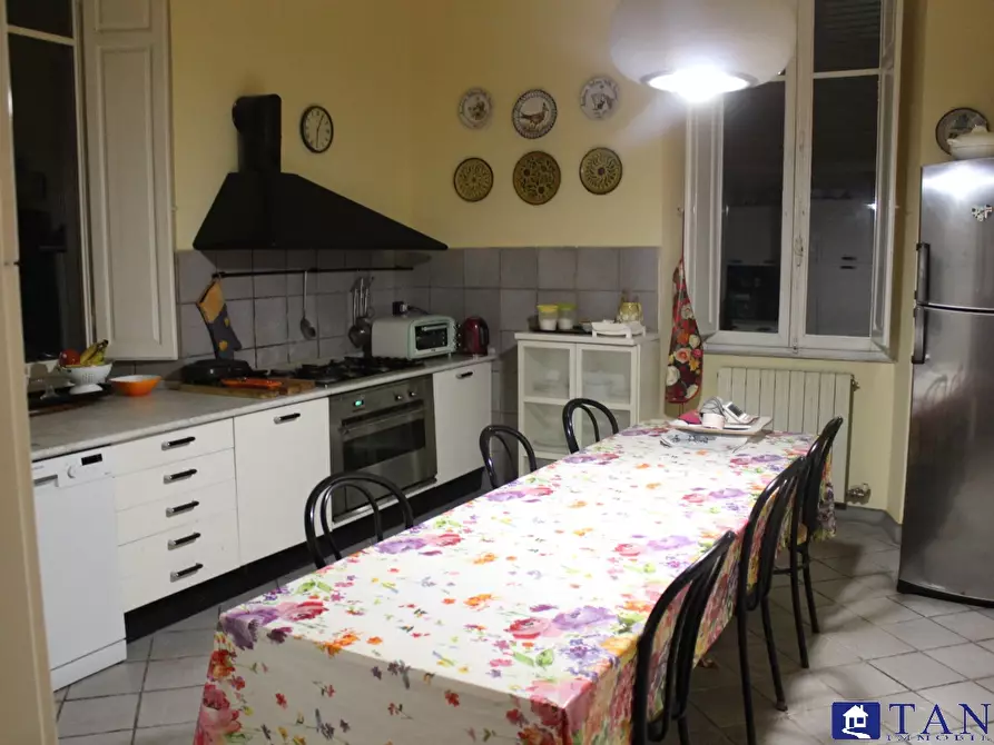 Immagine 8 di Casa indipendente in vendita  190 a Carrara