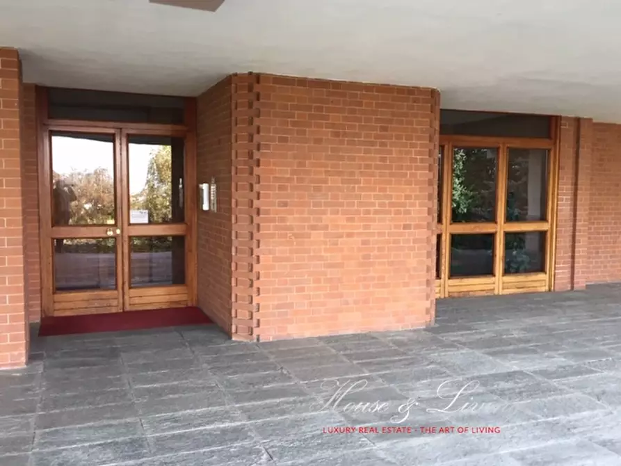 Immagine 8 di Appartamento in vendita  a Torino