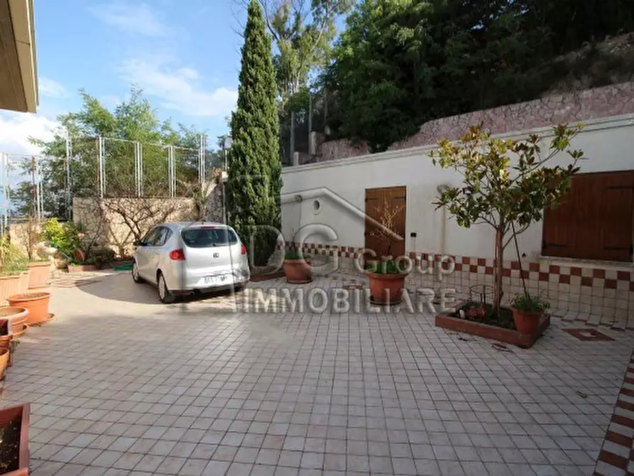Immagine 9 di Villa in vendita  a Alcamo