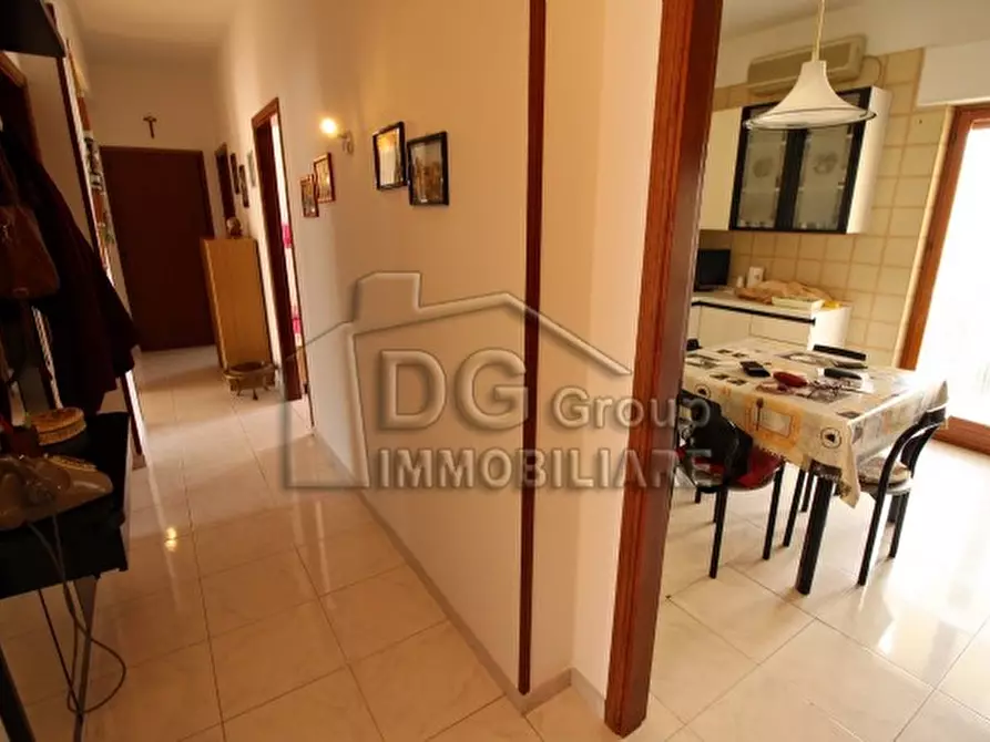 Immagine 10 di Appartamento in vendita  a Alcamo