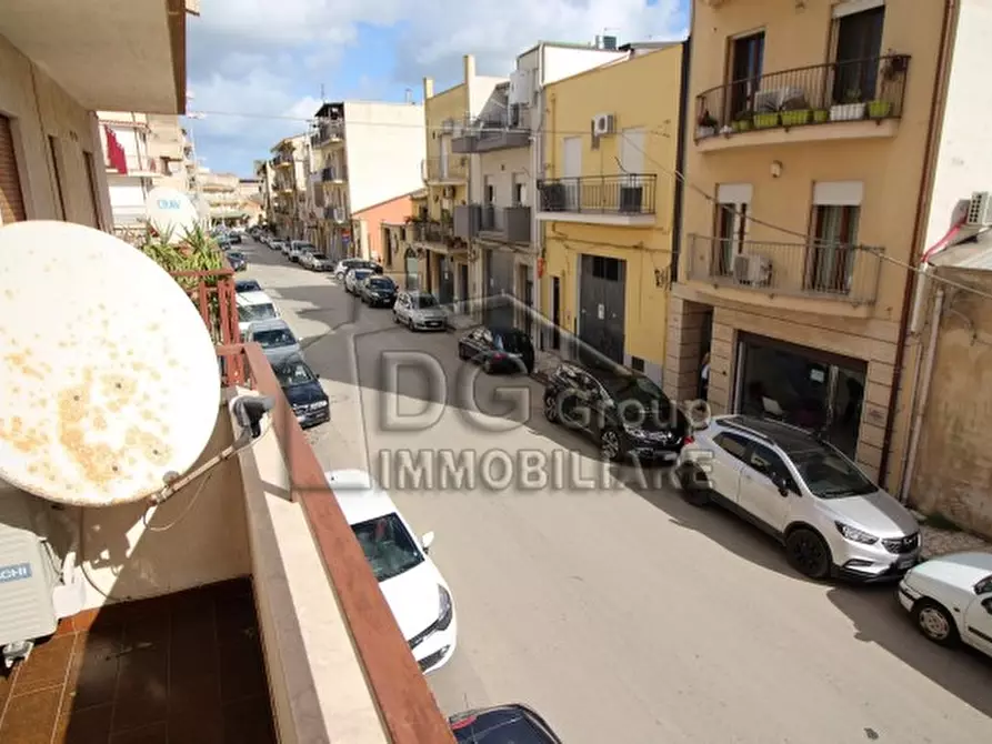 Immagine 4 di Appartamento in vendita  a Alcamo