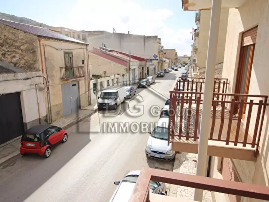 Immagine 3 di Appartamento in vendita  a Alcamo