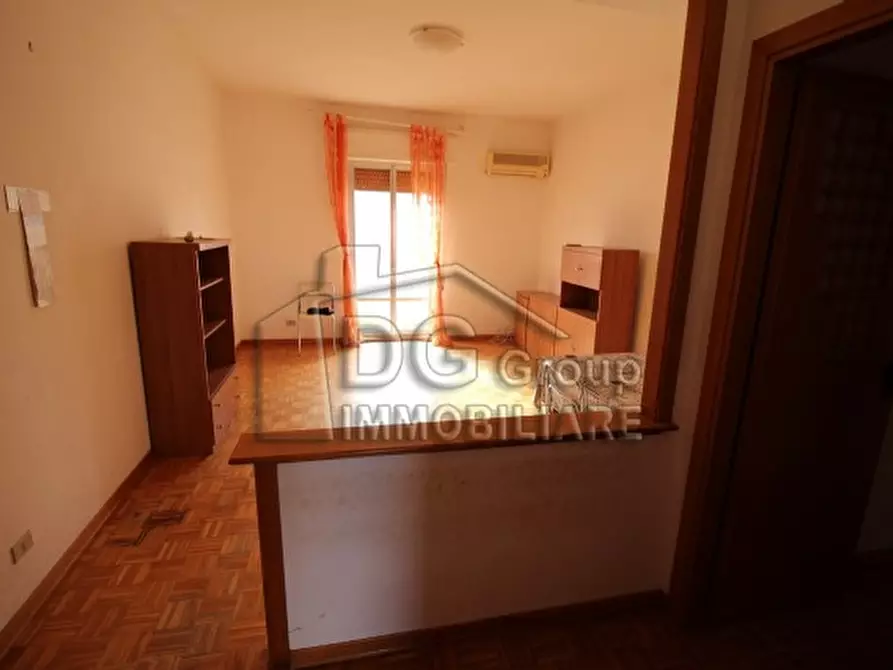 Immagine 2 di Appartamento in vendita  a Alcamo