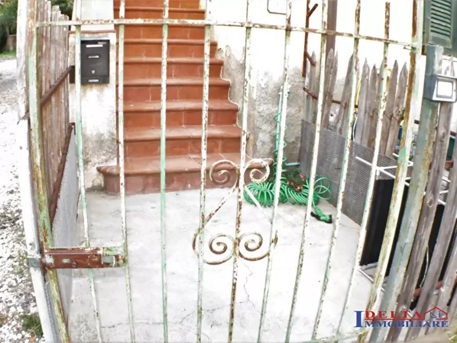 Immagine 2 di Casa semindipendente in vendita  a Rosignano Marittimo