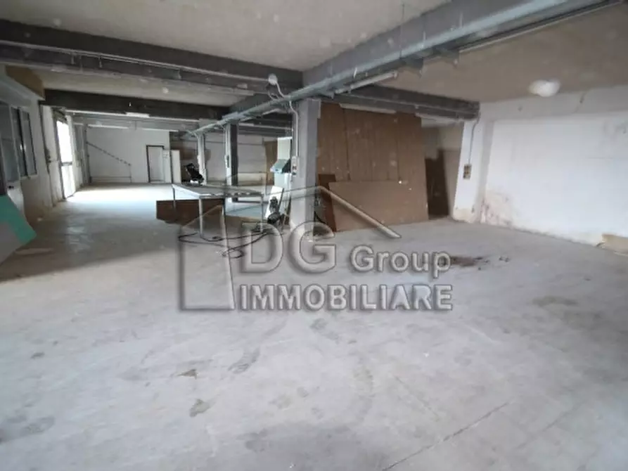 Immagine 6 di Negozio in affitto  a Alcamo