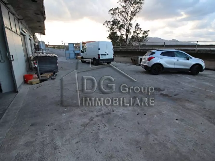 Immagine 5 di Negozio in affitto  a Alcamo