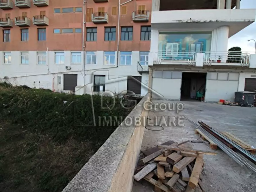 Immagine 4 di Negozio in affitto  a Alcamo
