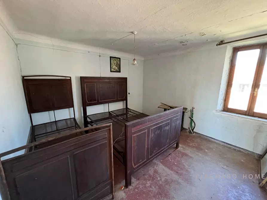 Immagine 6 di Rustico / casale in vendita  a Filattiera