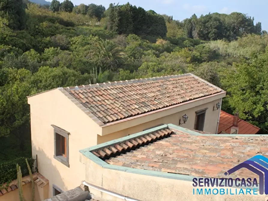 Immagine 6 di Rustico / casale in vendita  a Giarre