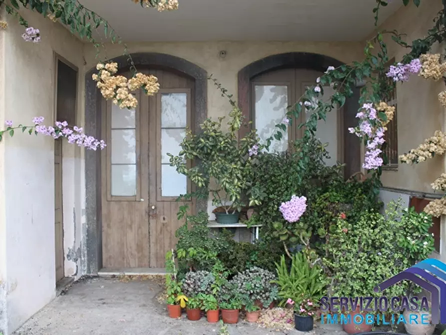 Immagine 8 di Rustico / casale in vendita  a Giarre