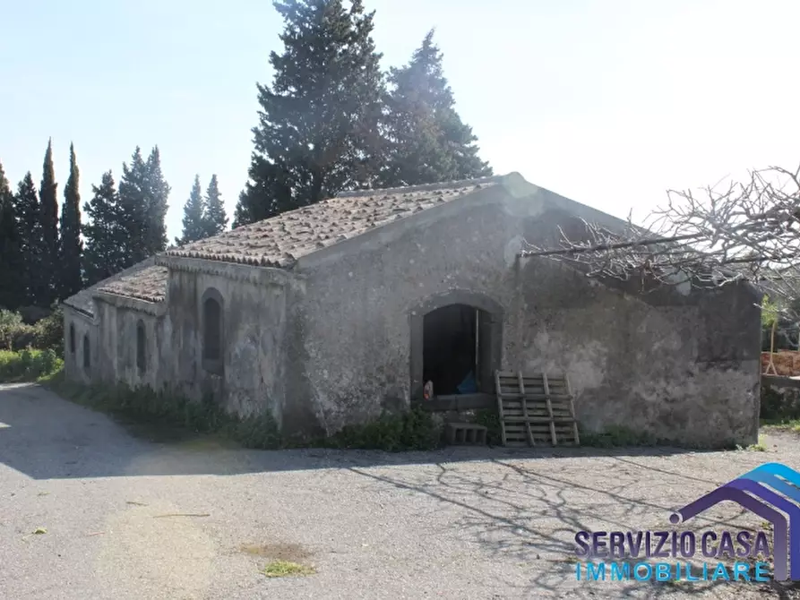 Immagine 2 di Casa indipendente in vendita  a Mascali