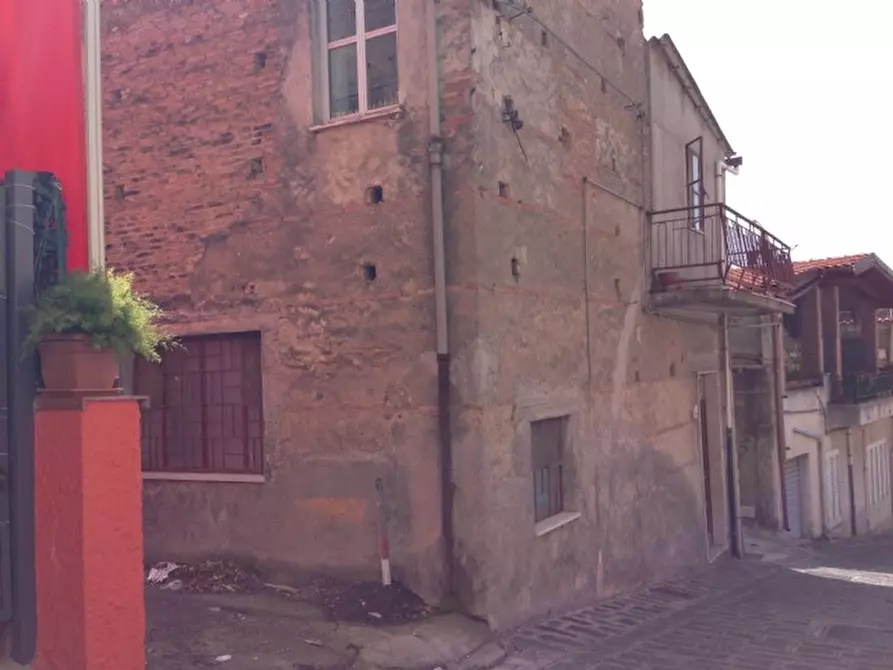 Immagine 1 di Casa indipendente in vendita  a Pagliara