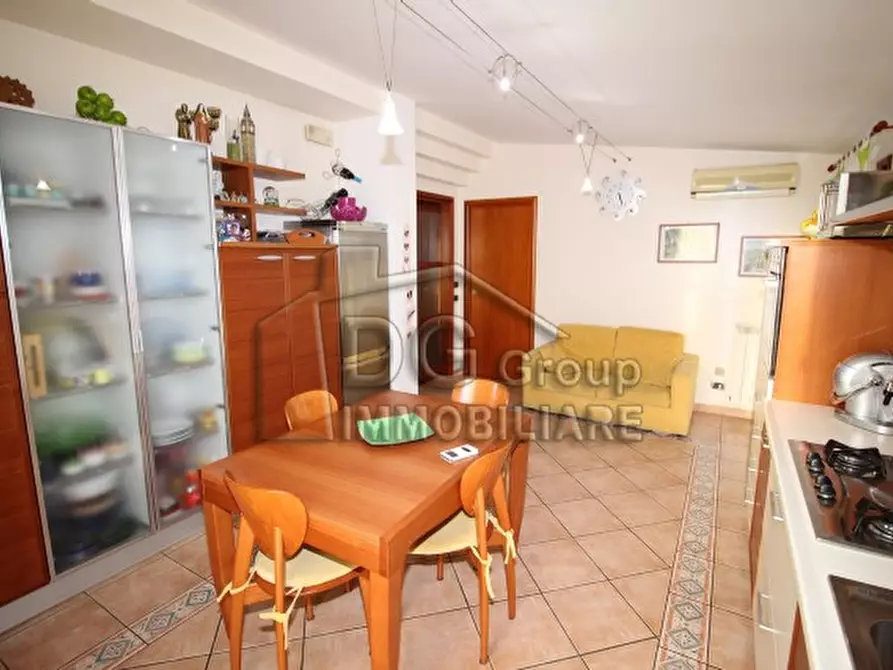 Immagine 4 di Appartamento in vendita  a Alcamo