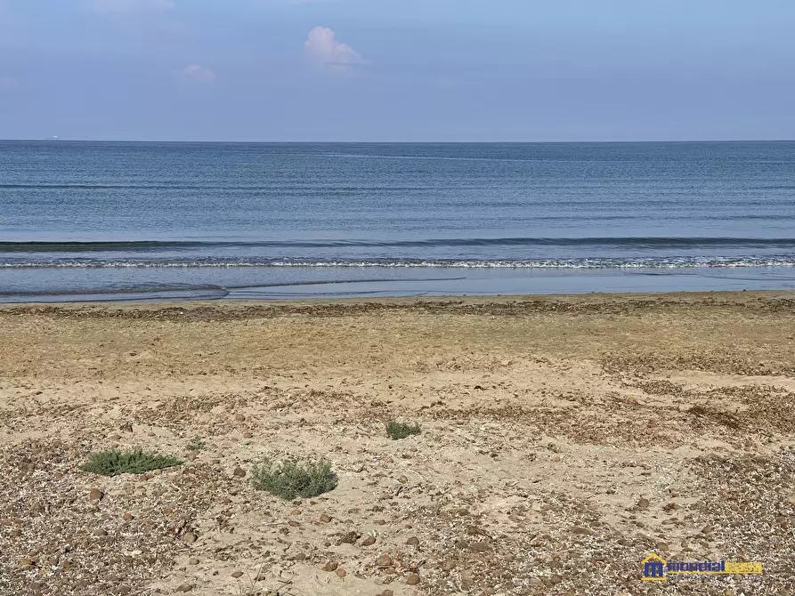 Immagine 9 di Rustico / casale in vendita  a Pachino