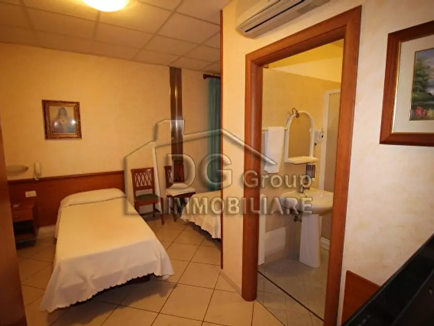 Immagine 4 di Albergo/B&B/Residence in vendita  a Alcamo