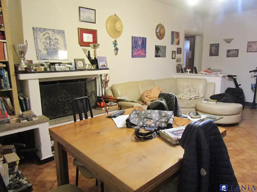 Immagine 5 di Appartamento in vendita  90 a Carrara