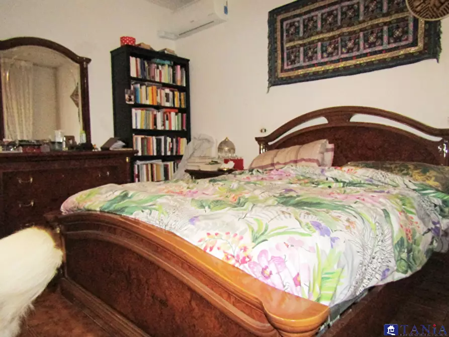 Immagine 10 di Appartamento in vendita  90 a Carrara