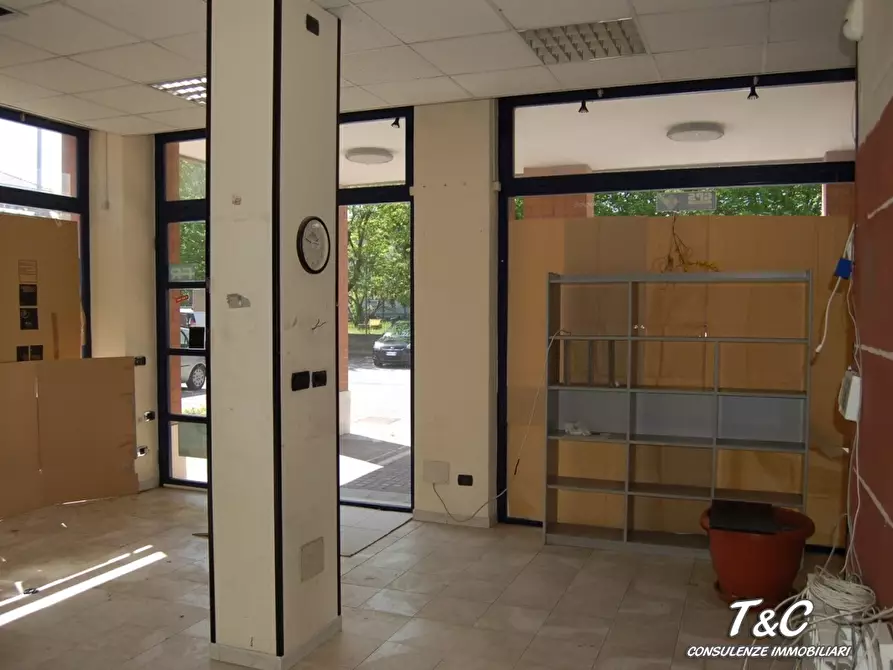 Immagine 8 di Villa in vendita  a Cepagatti