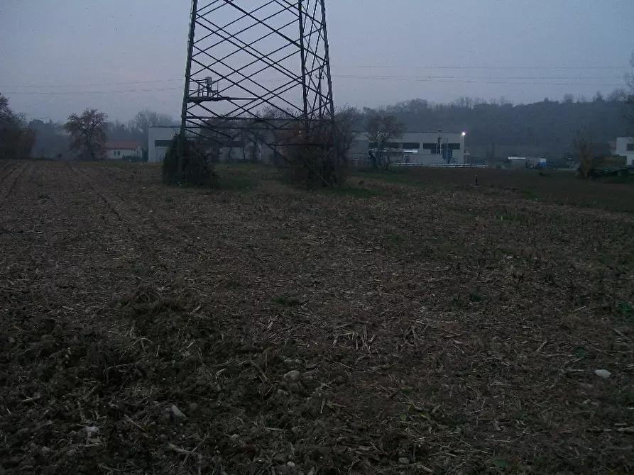 Immagine 8 di Terreno edificabile in vendita  a Cepagatti
