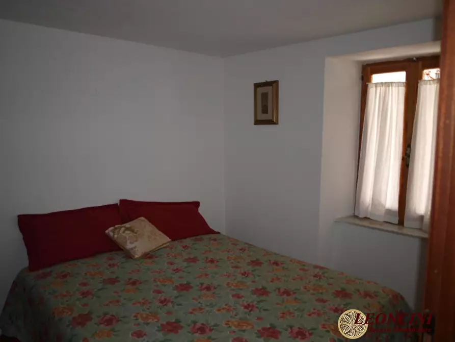 Immagine 7 di Rustico / casale in vendita  45 a Bagnone