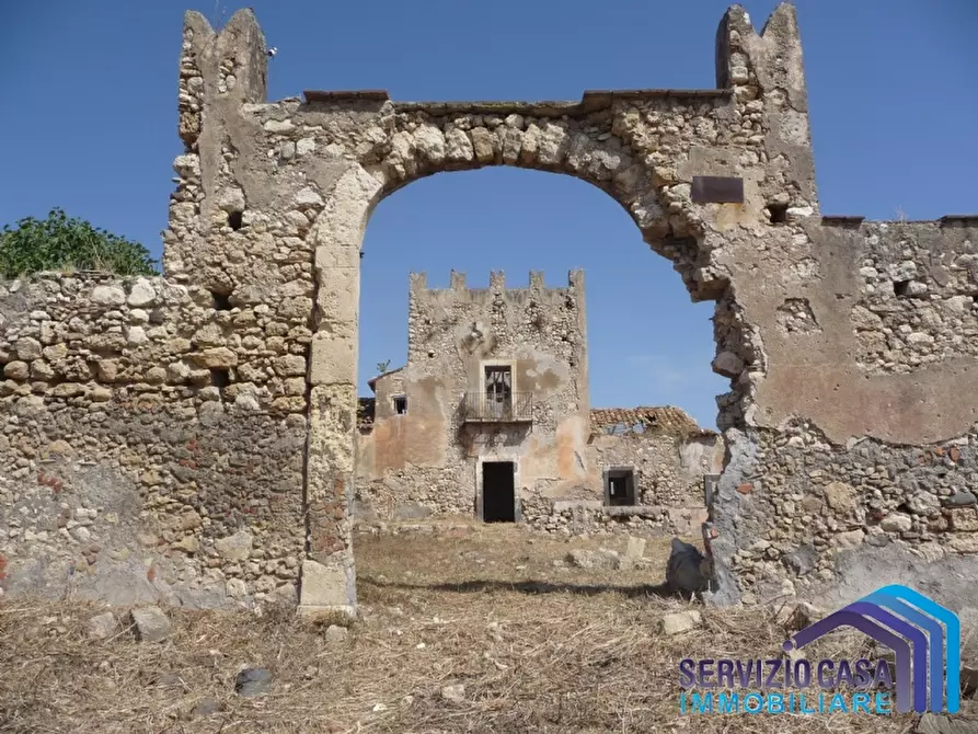 Immagine 5 di Rustico / casale in vendita  a Carlentini