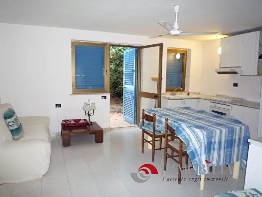 Immagine 8 di Villa in vendita  a Brancaleone