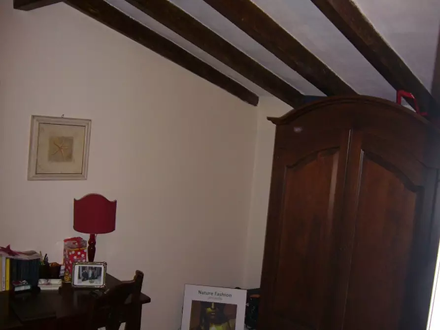 Immagine 4 di Appartamento in vendita  a Carrara