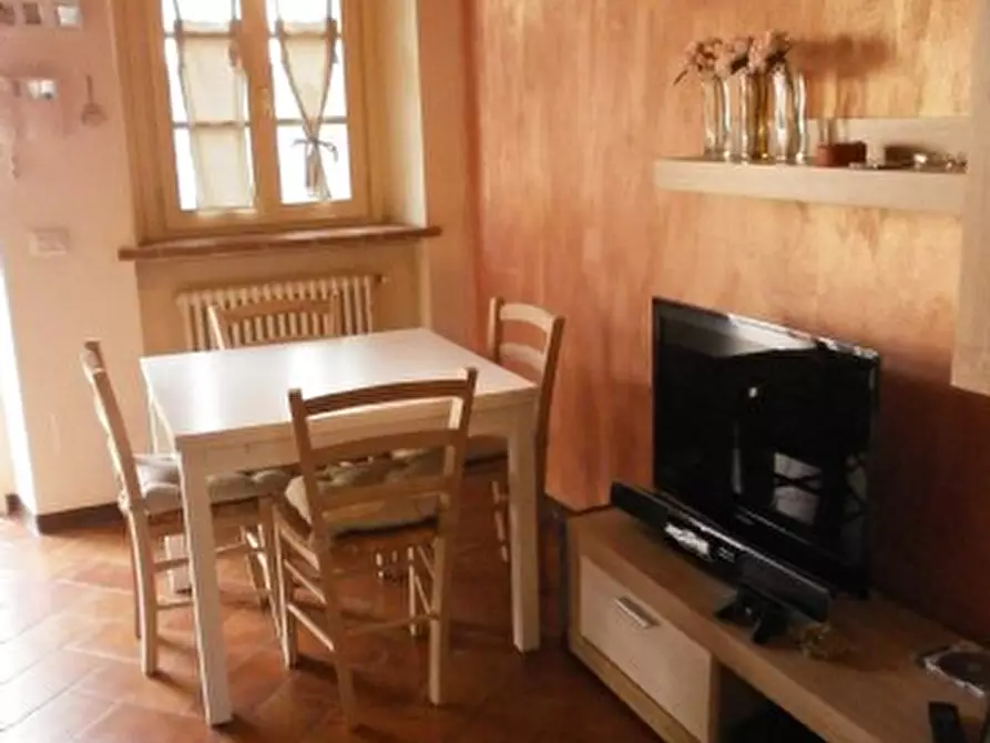 Immagine 4 di Casa semindipendente in vendita  a Parma