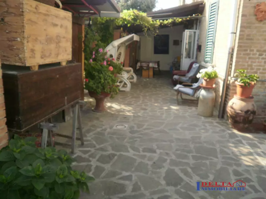 Immagine 8 di Casa semindipendente in vendita  a Rosignano Marittimo