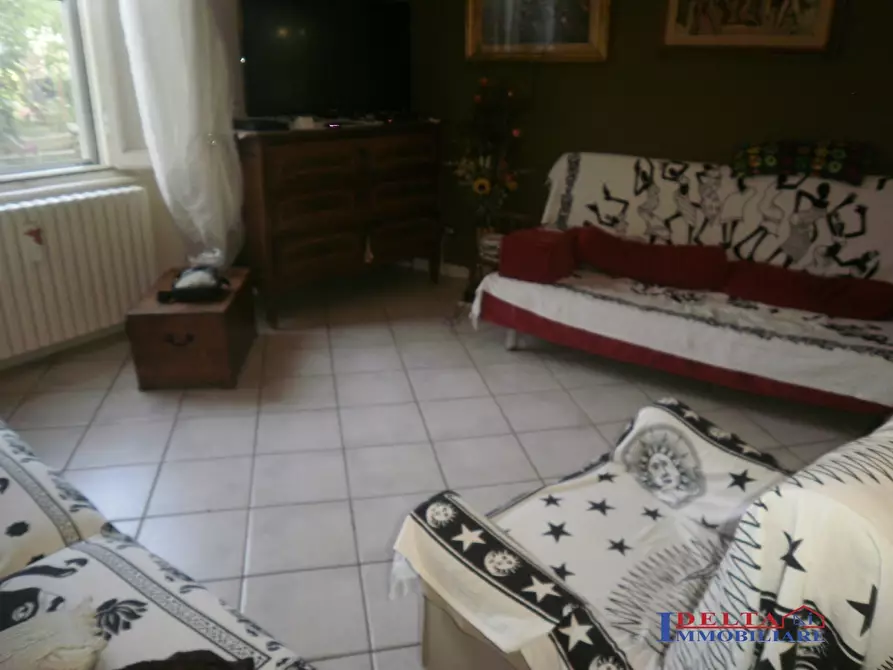 Immagine 2 di Casa semindipendente in vendita  a Rosignano Marittimo