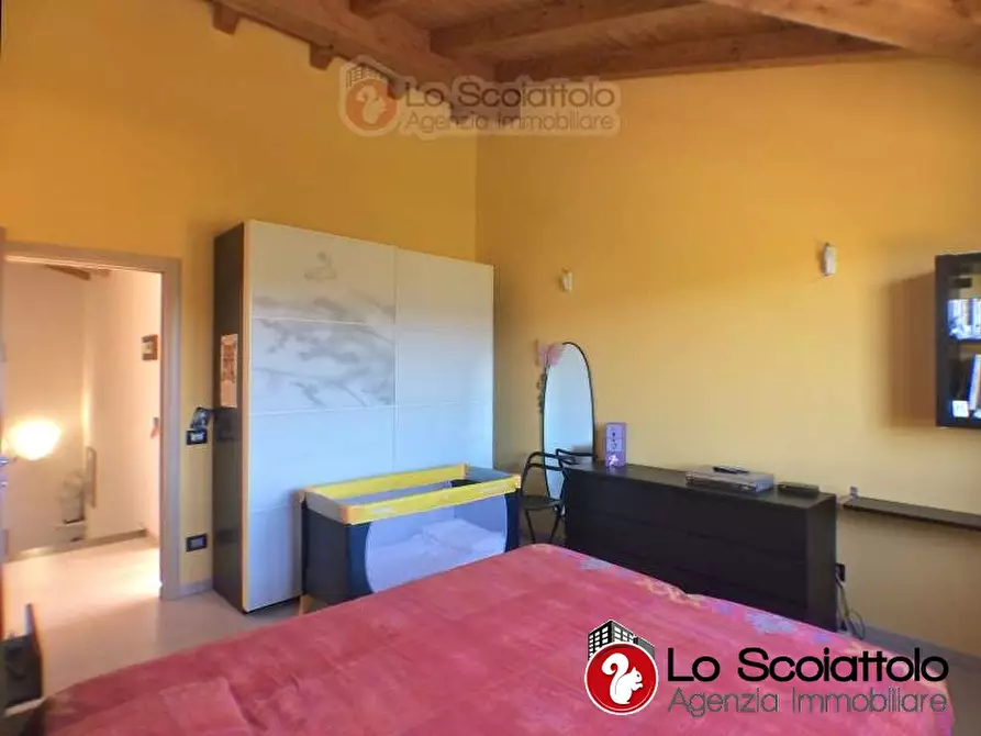 Immagine 5 di Casa semindipendente in vendita  a Castel Di Casio