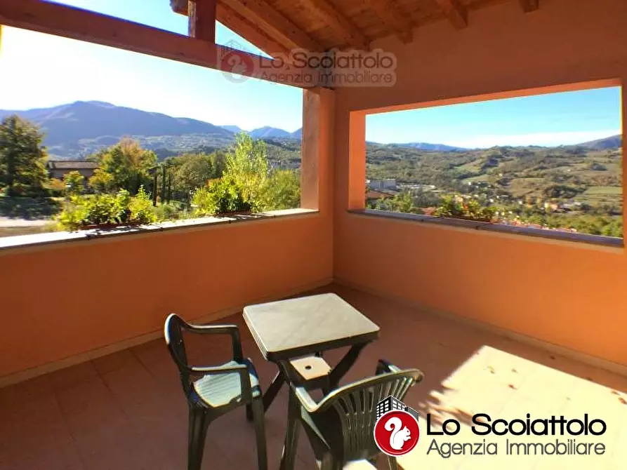 Immagine 9 di Casa semindipendente in vendita  a Castel Di Casio