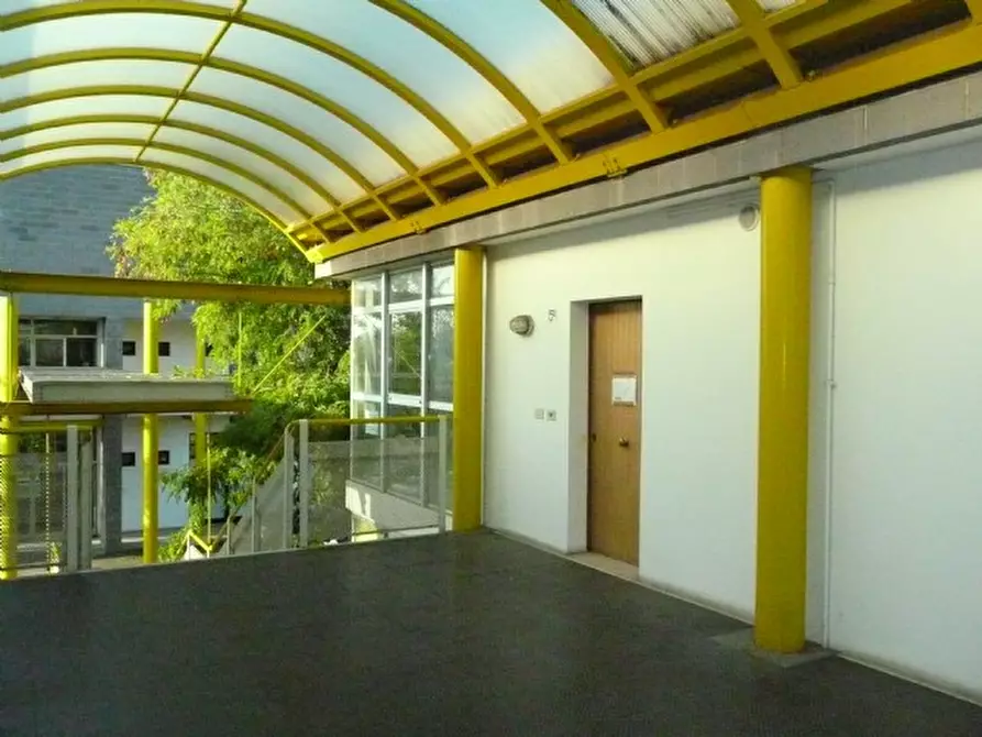 Immagine 5 di Ufficio in affitto  a Noceto