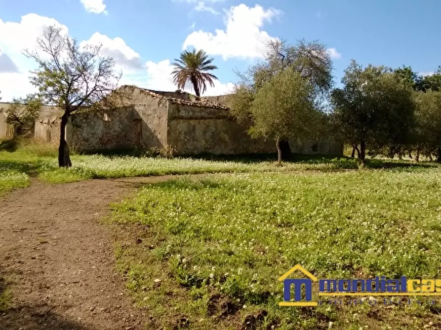 Immagine 2 di Rustico / casale in vendita  a Noto