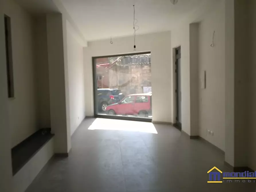 Immagine 2 di Negozio in vendita  179 a Pachino