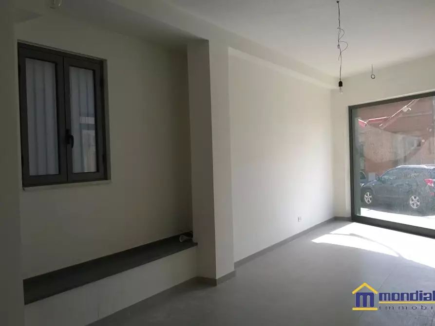 Immagine 3 di Negozio in vendita  179 a Pachino