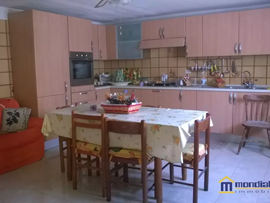 Immagine 2 di Casa indipendente in vendita  a Pachino