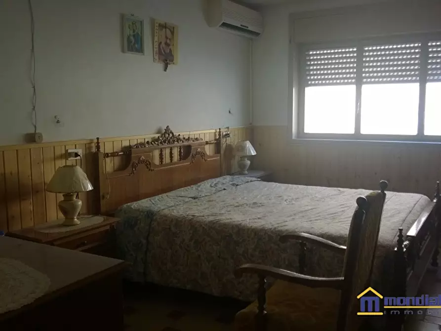 Immagine 3 di Casa indipendente in vendita  a Pachino