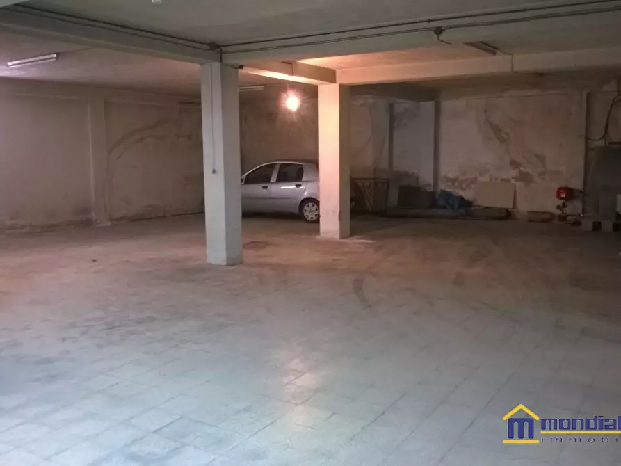 Immagine 6 di Negozio in vendita  a Pachino