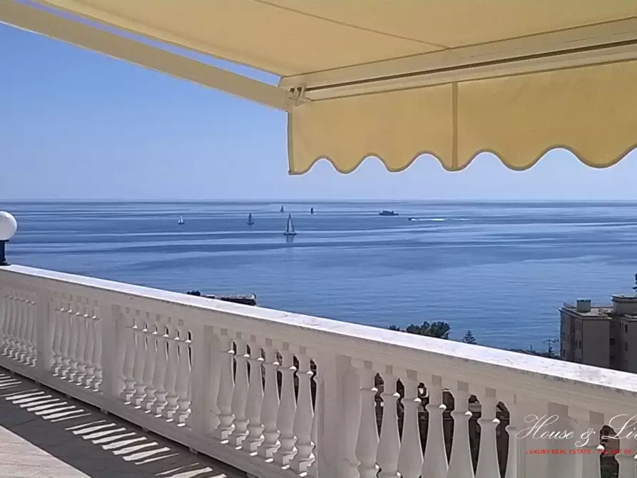 Immagine 2 di Attico in vendita  a Bordighera