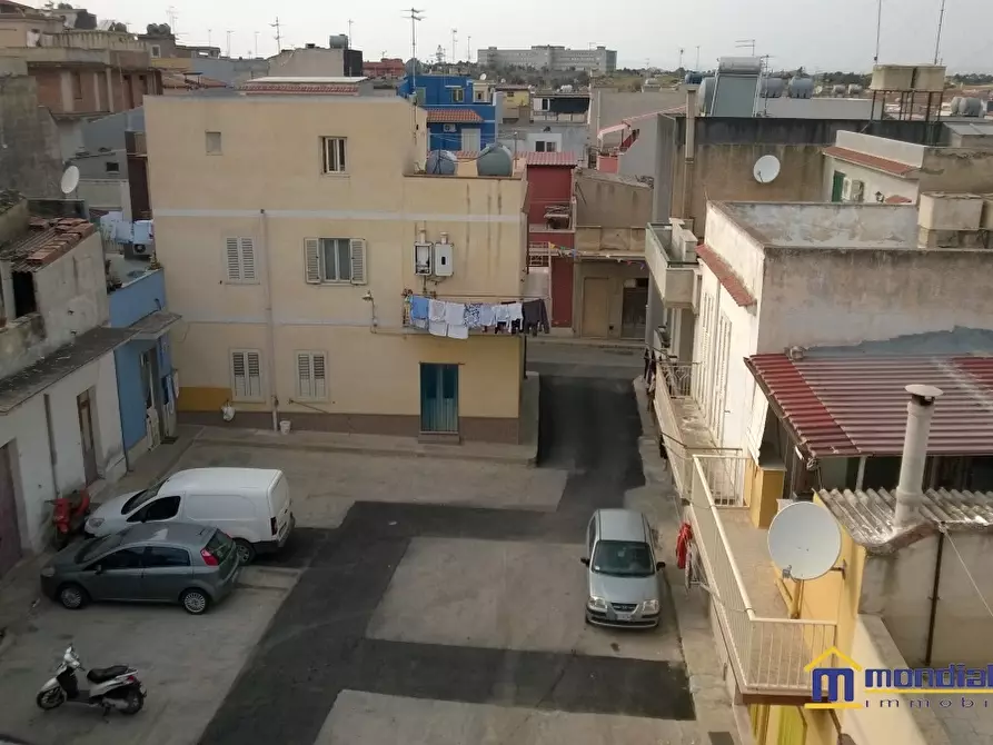 Immagine 3 di Casa indipendente in vendita  a Pachino