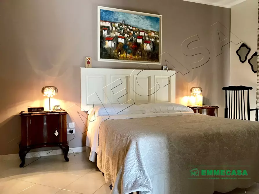 Immagine 4 di Appartamento in vendita  a Valenzano