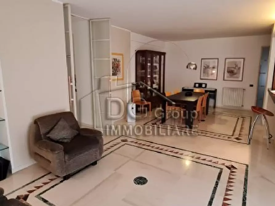 Immagine 2 di Appartamento in vendita  a Alcamo