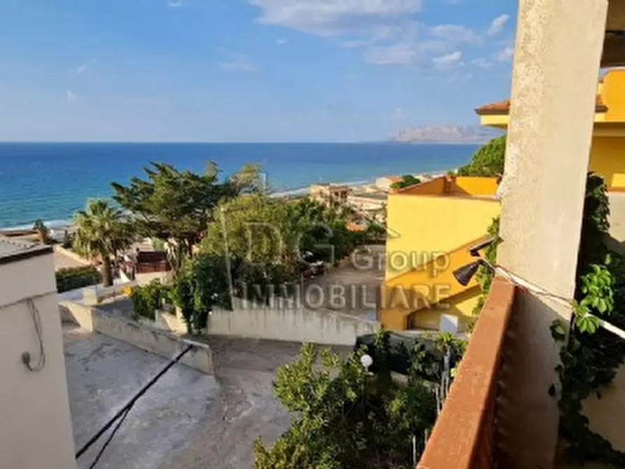 Immagine 8 di Casa indipendente in vendita  a Alcamo