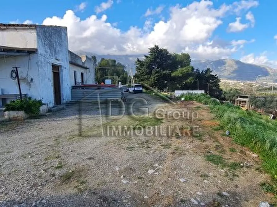 Immagine 3 di Villa in vendita  a Alcamo